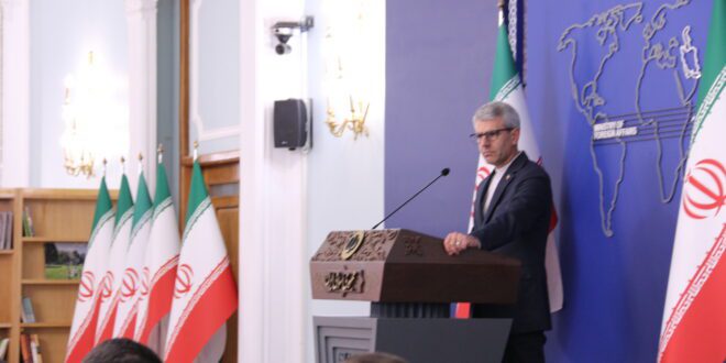 سیده آزاده حسینی